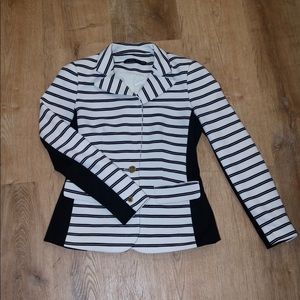 Ivanka Trump Black/white striped blazer sz 4